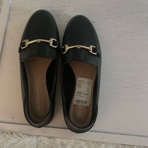 BCBG BLACK LOAFERS